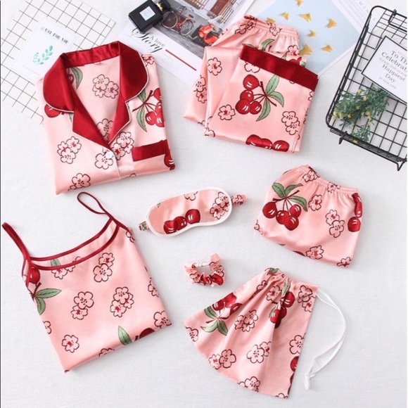 7 PIECE SATIN SILK PJ SET - Picture 10 of 16